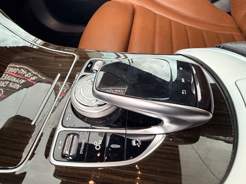 Photo 16 of this MERCEDES-BENZ GLC COUPE