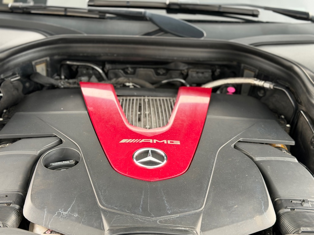 Photo 23 of this MERCEDES-BENZ GLC COUPE