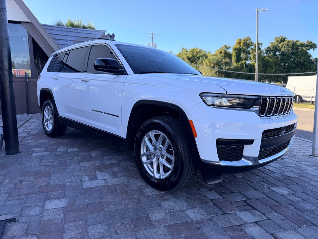 Photo 2 of this JEEP GRAND CHEROKEE