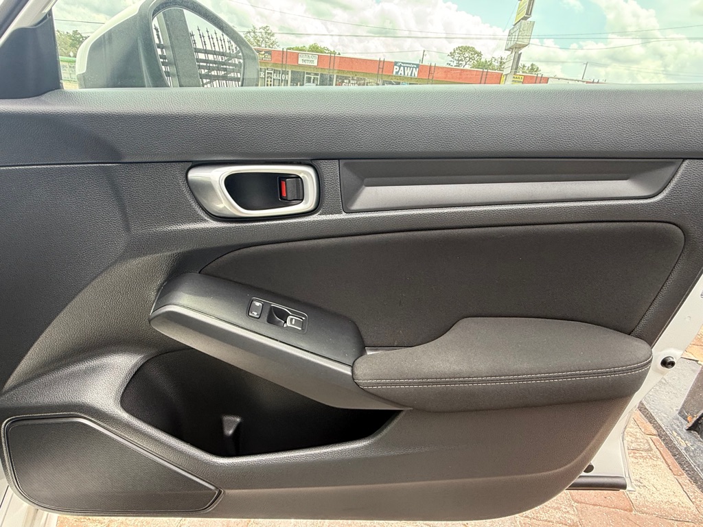 Photo 44 of this HONDA CIVIC