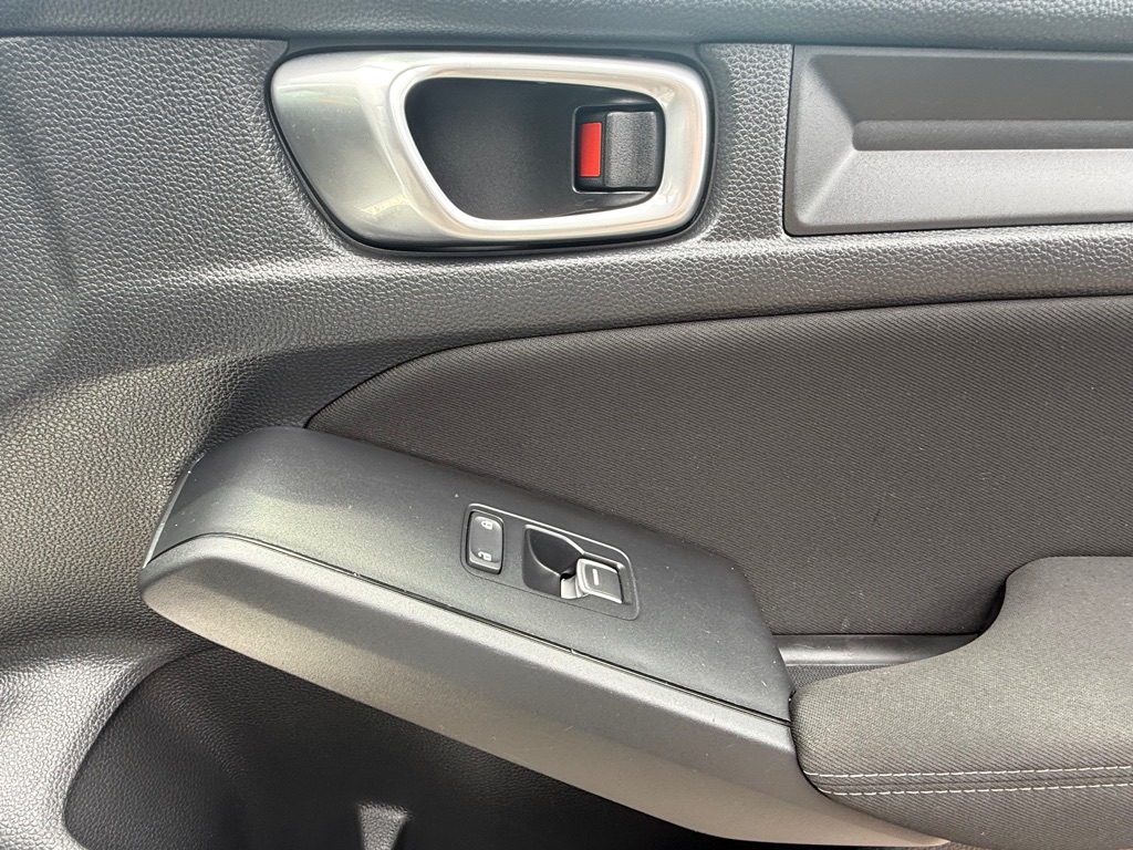 Photo 45 of this HONDA CIVIC