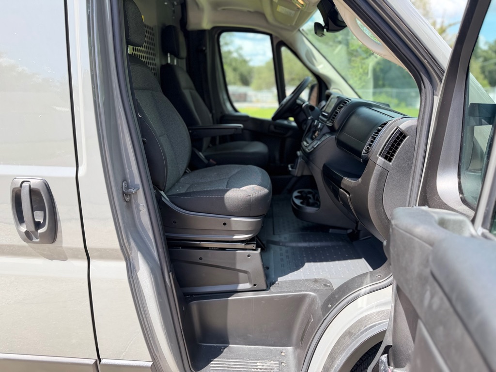 Photo 22 of this RAM PROMASTER 1500