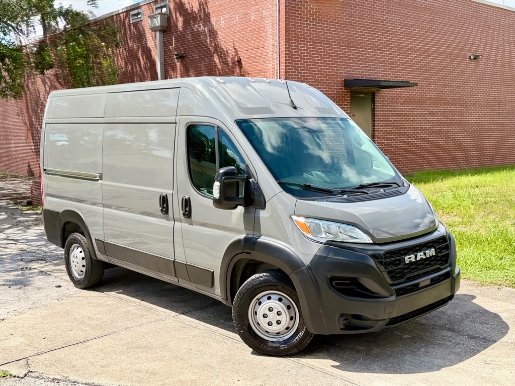 Photo 32 of this RAM PROMASTER 1500