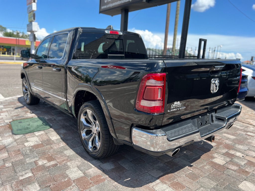 Photo 6 of this RAM 1500