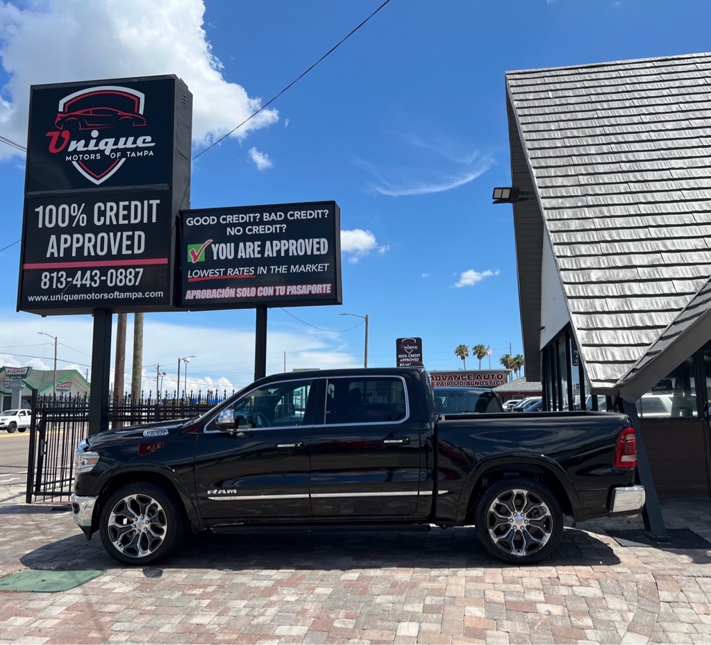 Photo 5 of this RAM 1500