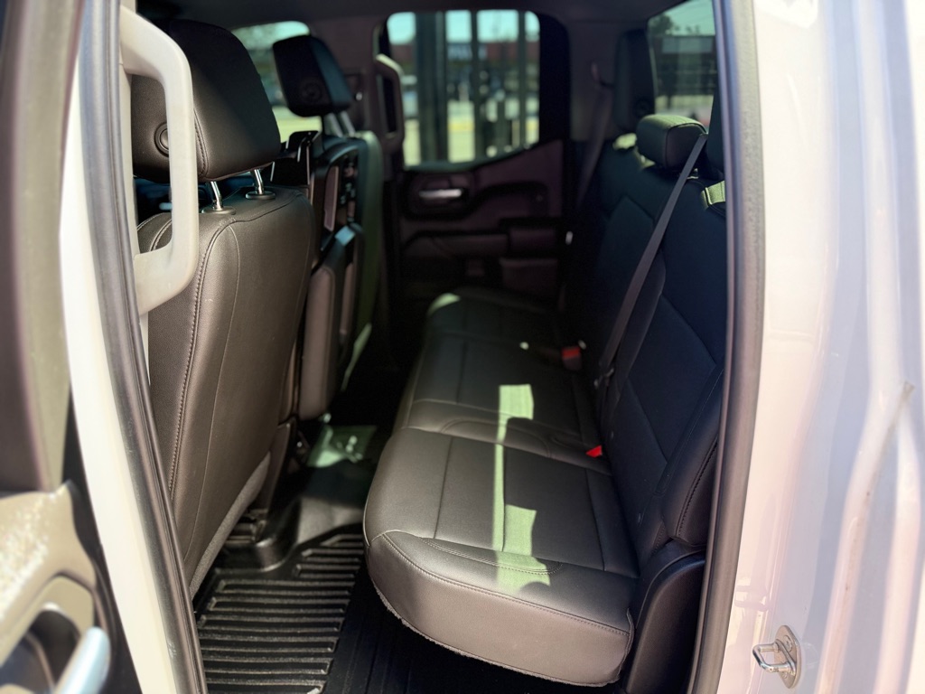 Photo 14 of this CHEVROLET SILVERADO 1500
