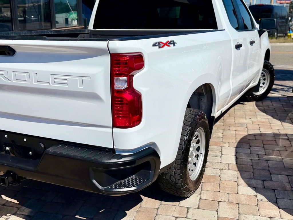 Photo 21 of this CHEVROLET SILVERADO 1500