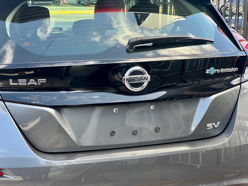 Photo 33 of this NISSAN LEAF