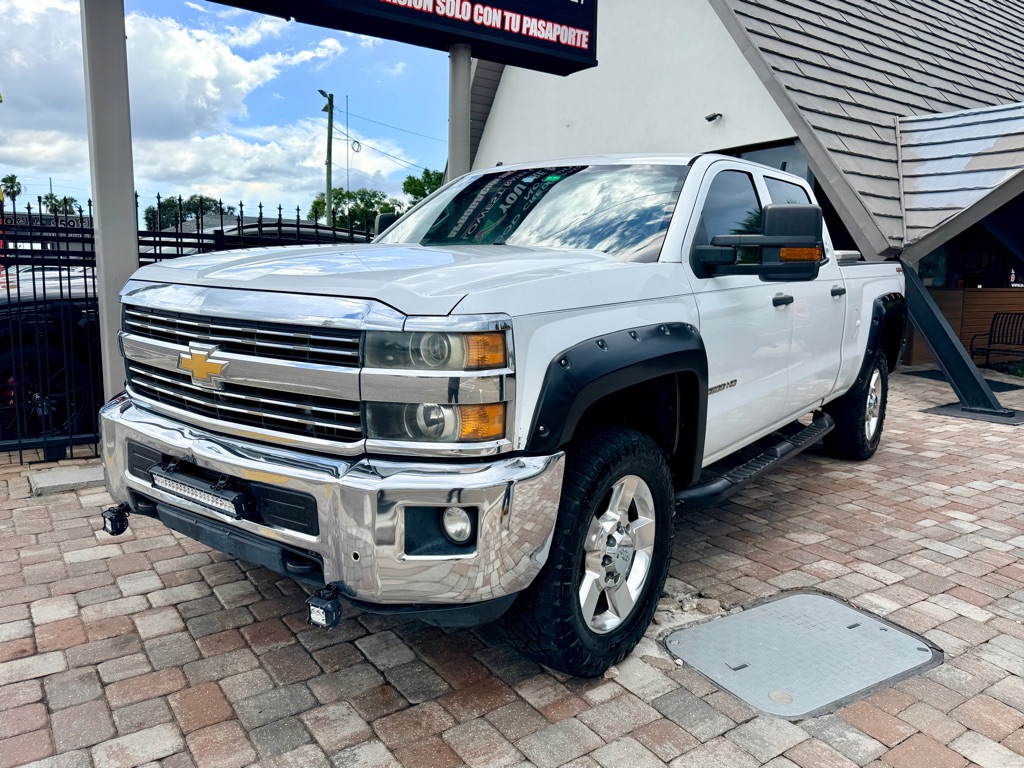 Photo 6 of this CHEVROLET SILVERADO 2500