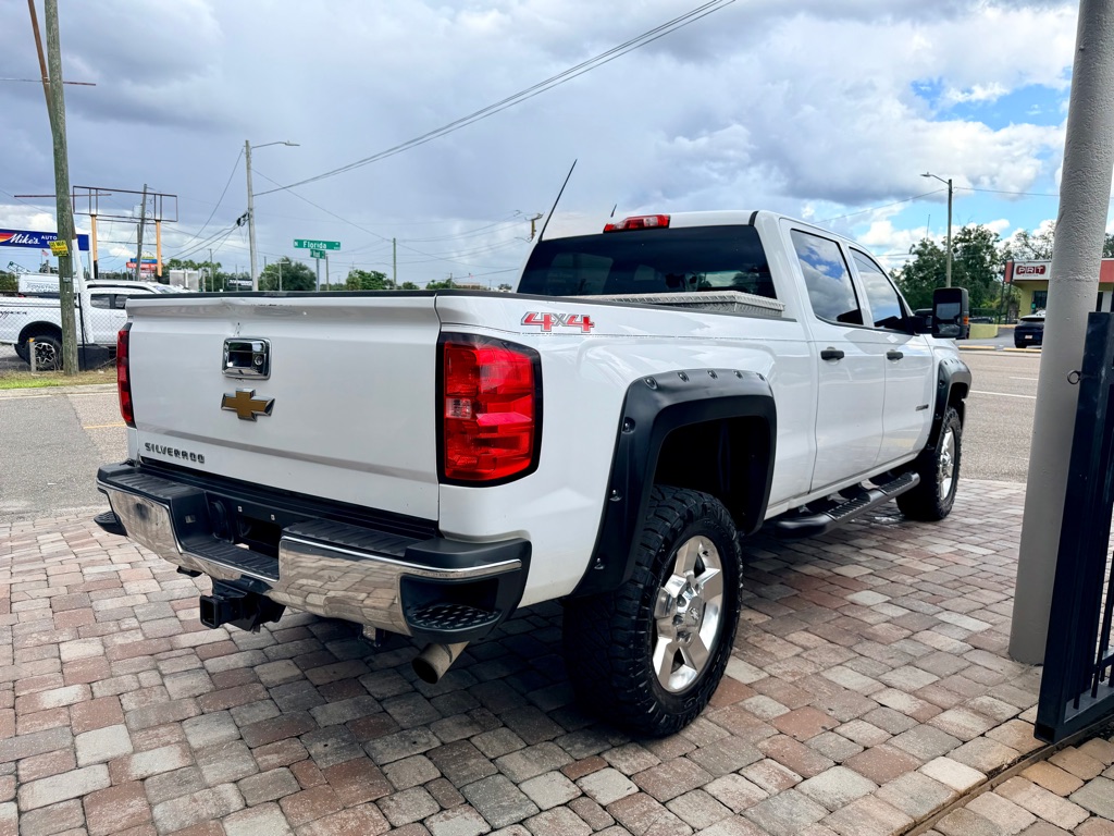 Photo 9 of this CHEVROLET SILVERADO 2500