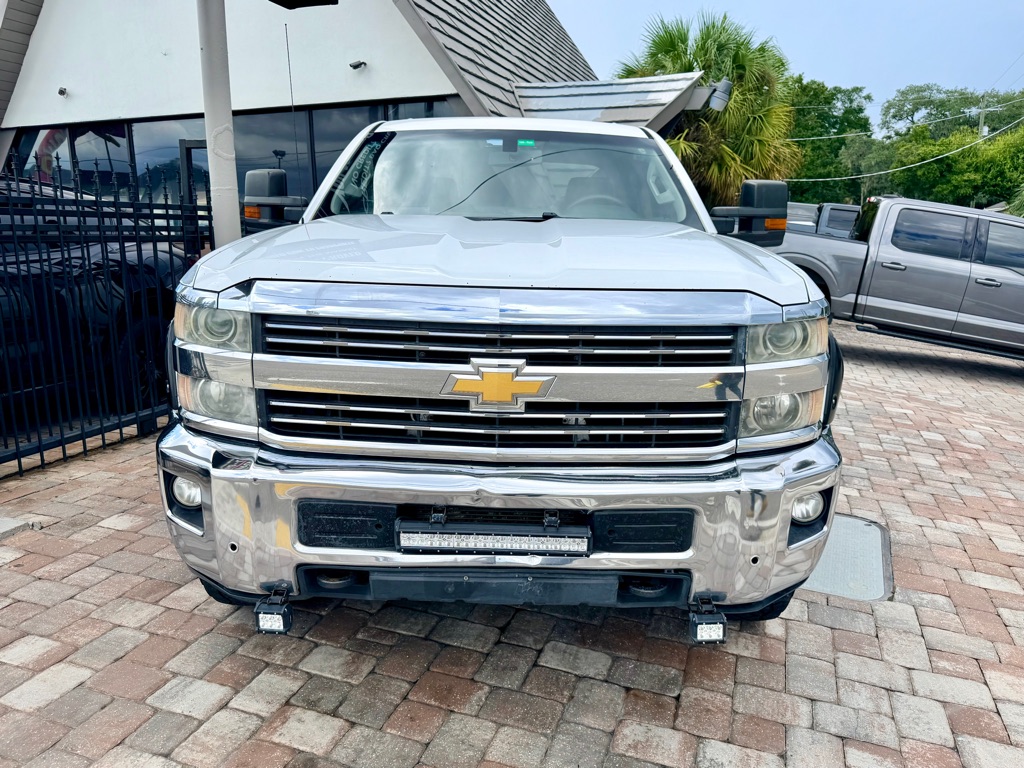 Photo 5 of this CHEVROLET SILVERADO 2500