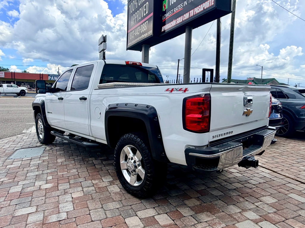 Photo 7 of this CHEVROLET SILVERADO 2500
