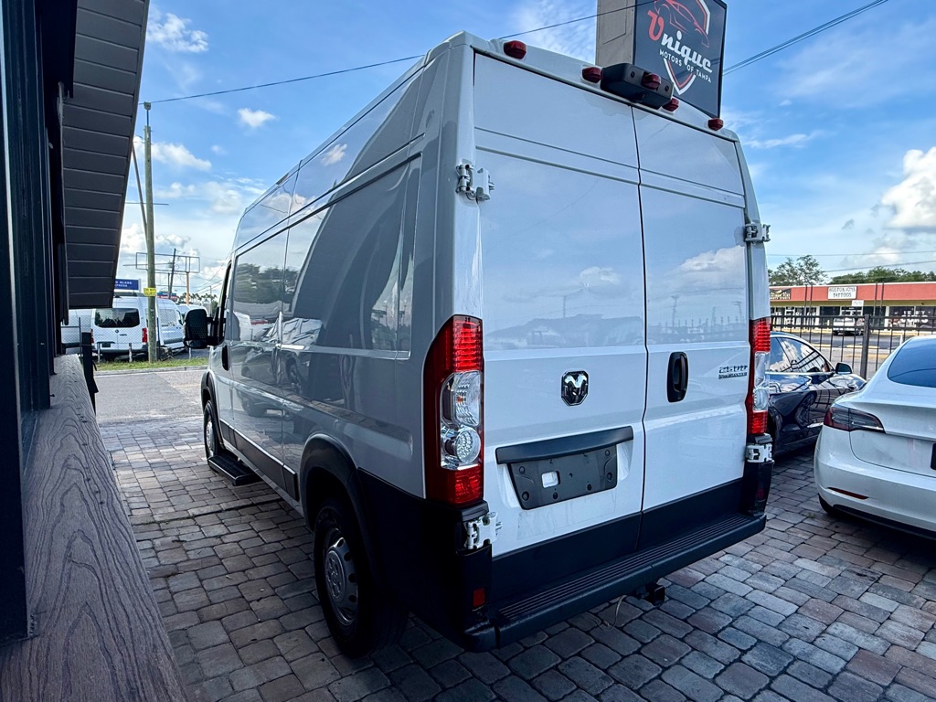 Photo 7 of this RAM PROMASTER 2500