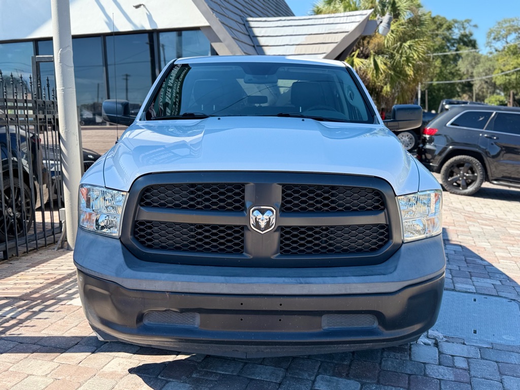 Photo 28 of this RAM 1500 CLASSIC