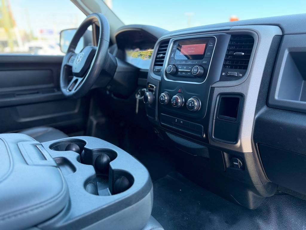 Photo 22 of this RAM 1500 CLASSIC