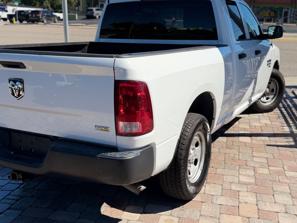 Photo 26 of this RAM 1500 CLASSIC