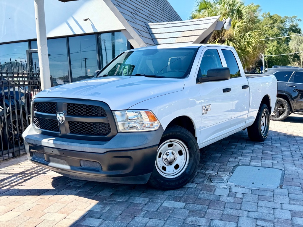 Photo 27 of this RAM 1500 CLASSIC