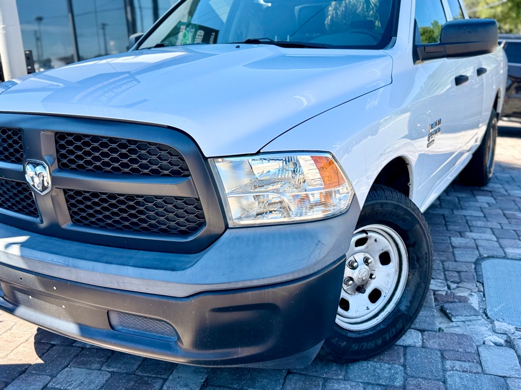 Photo 25 of this RAM 1500 CLASSIC