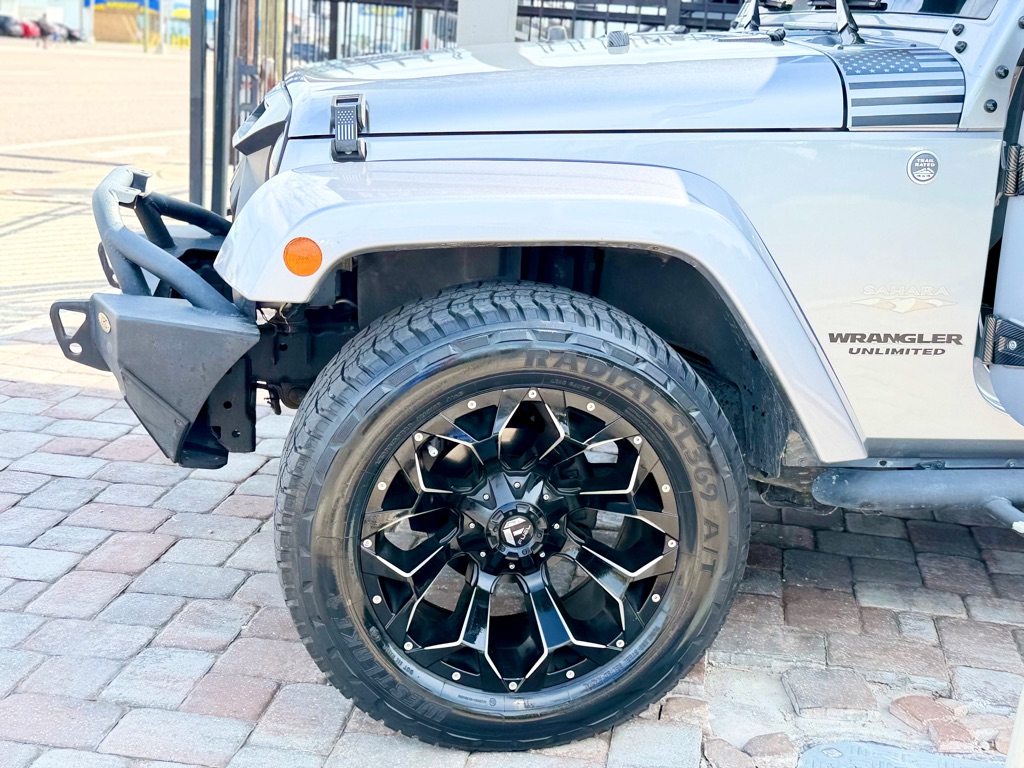 Photo 8 of this JEEP WRANGLER UNLIMI