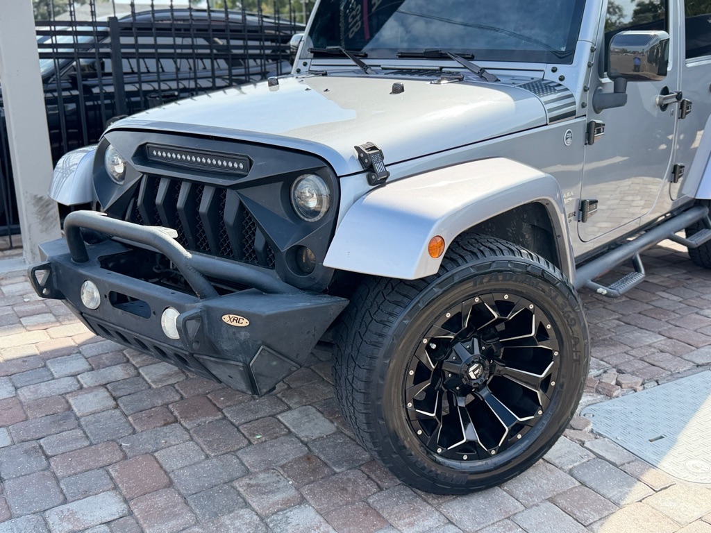 Photo 17 of this JEEP WRANGLER UNLIMI