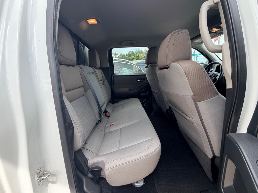 Photo 19 of this NISSAN FRONTIER