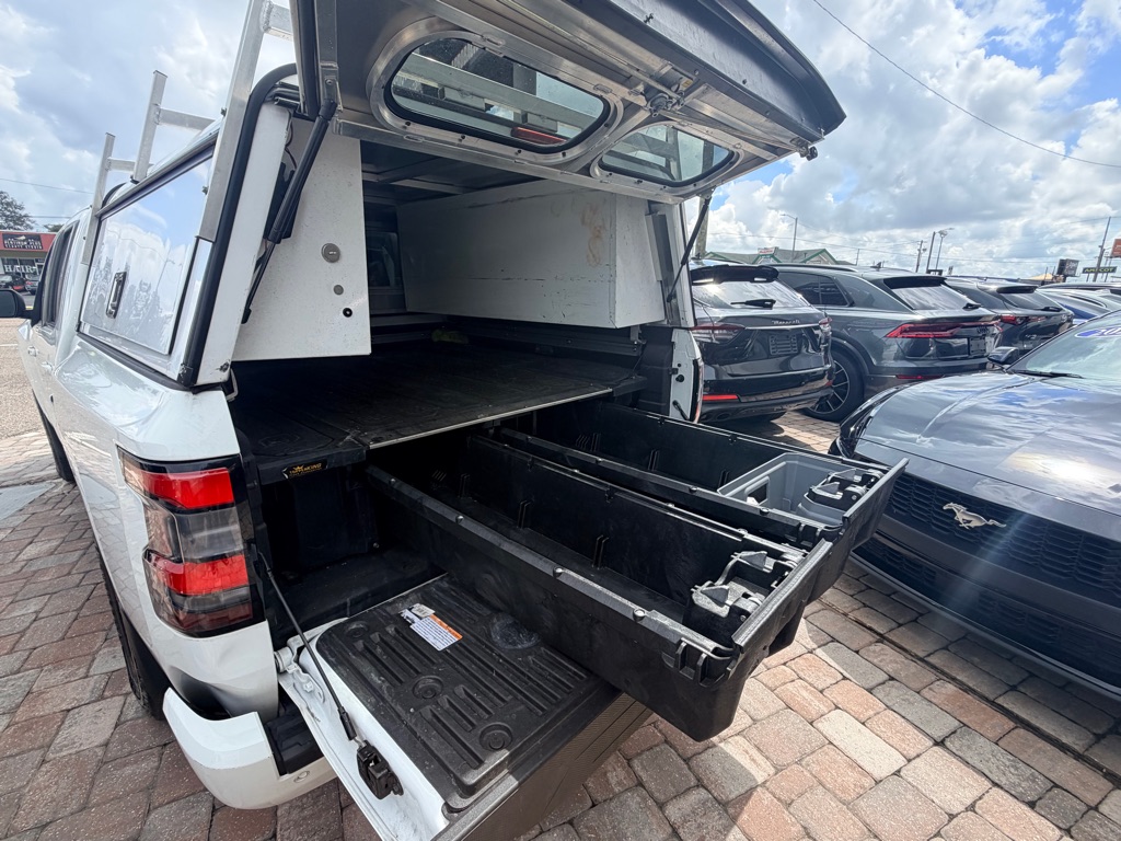 Photo 18 of this NISSAN FRONTIER