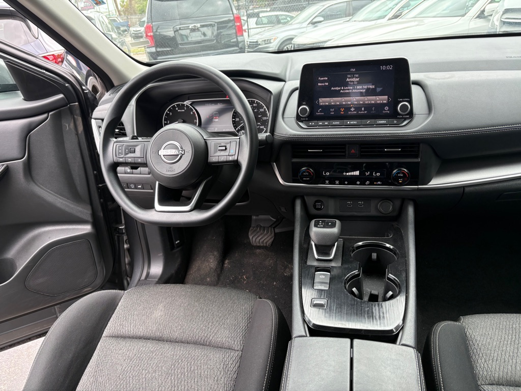 Photo 10 of this NISSAN ROGUE