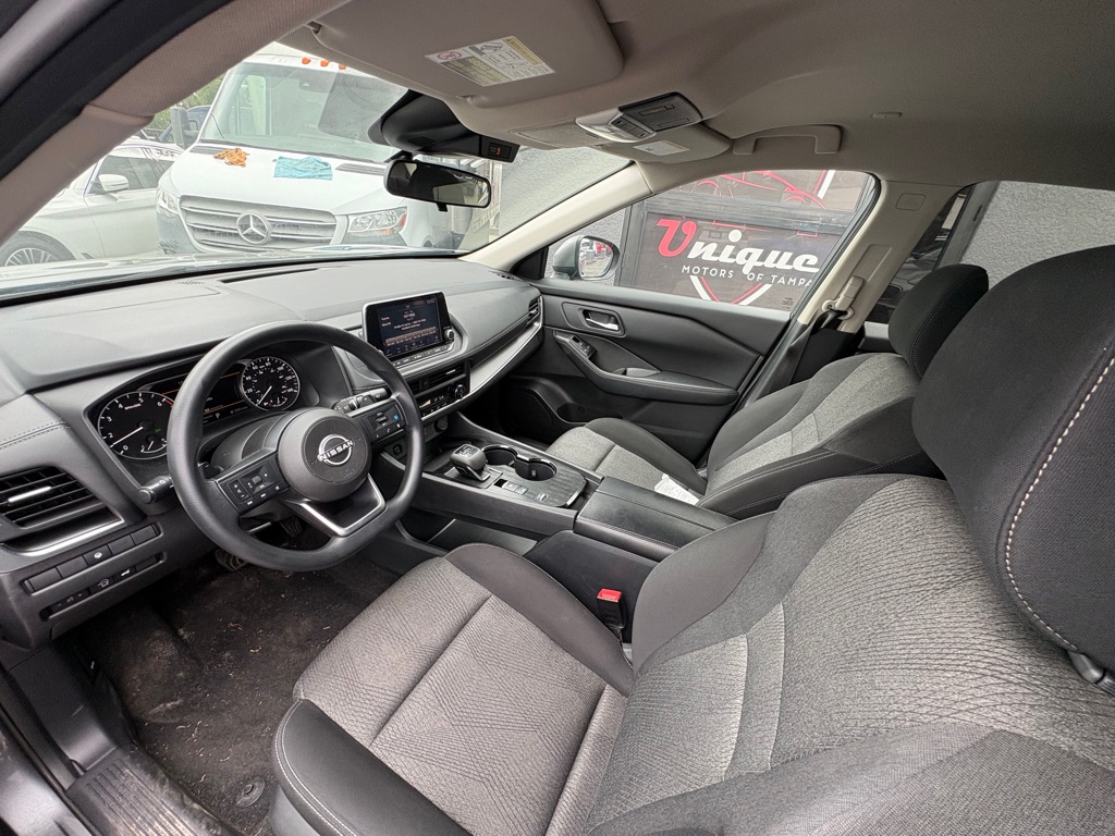 Photo 12 of this NISSAN ROGUE