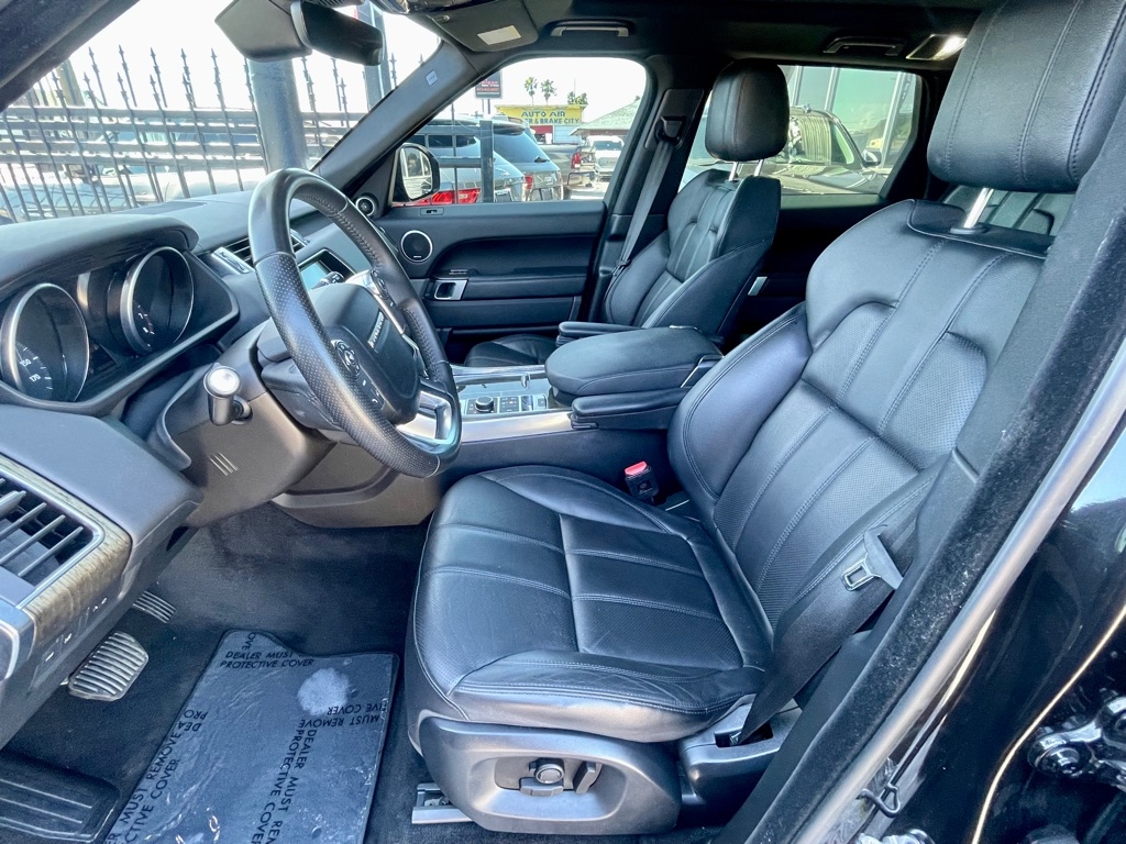 Photo 13 of this LAND ROVER RANGE ROVER SPO