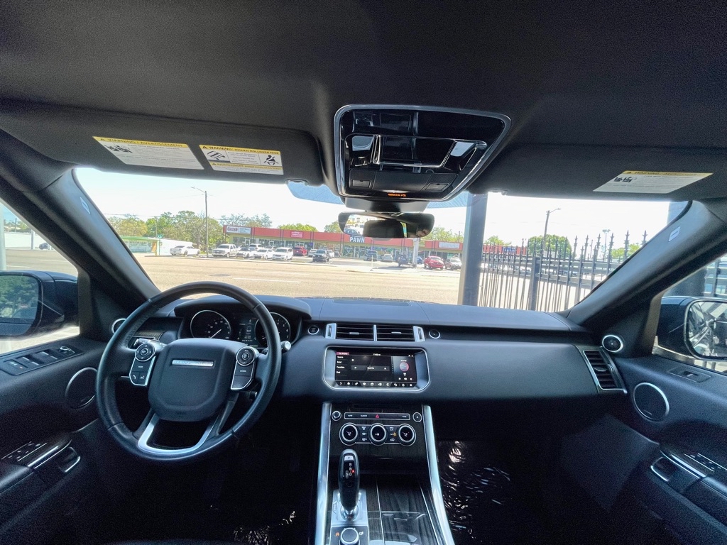 Photo 14 of this LAND ROVER RANGE ROVER SPO