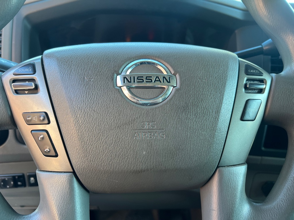 Photo 15 of this NISSAN NV