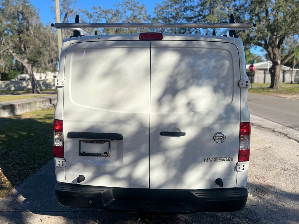 Photo 8 of this NISSAN NV