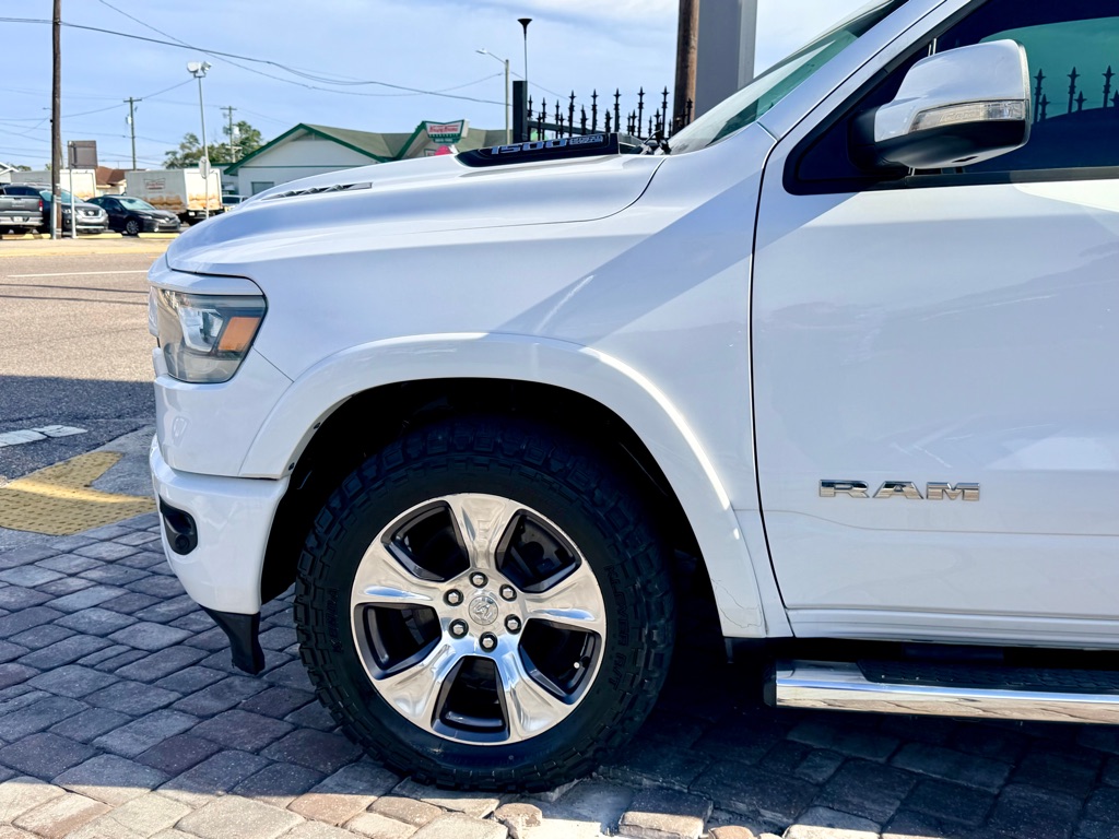 Photo 8 of this RAM 1500