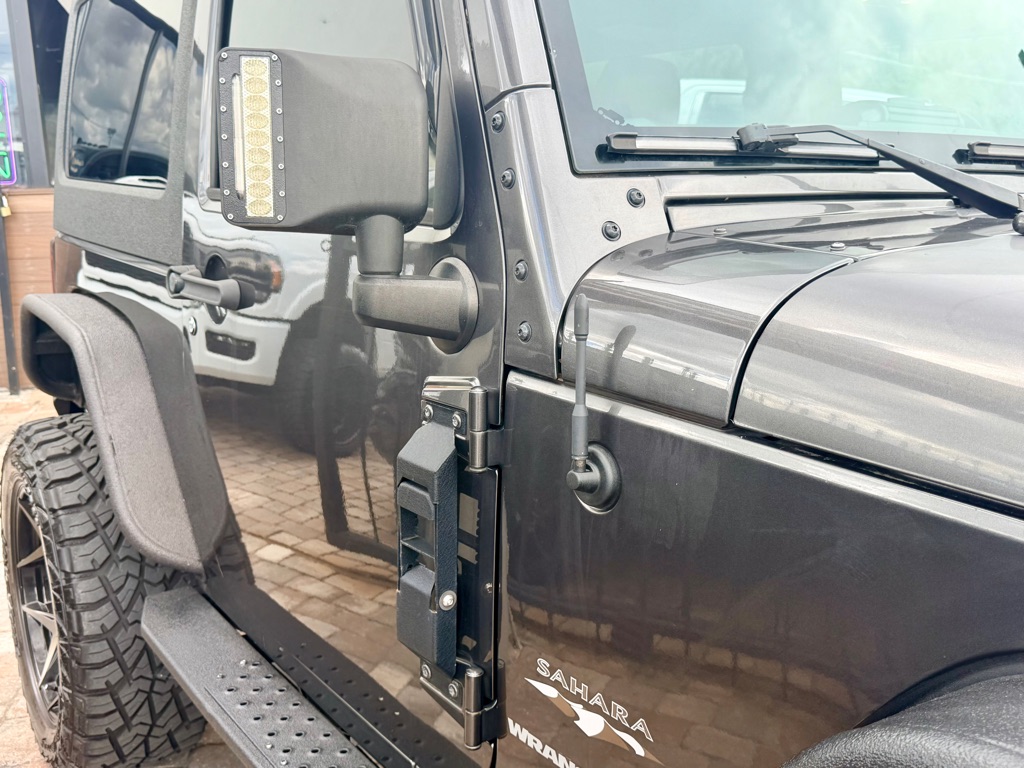 Photo 17 of this JEEP WRANGLER