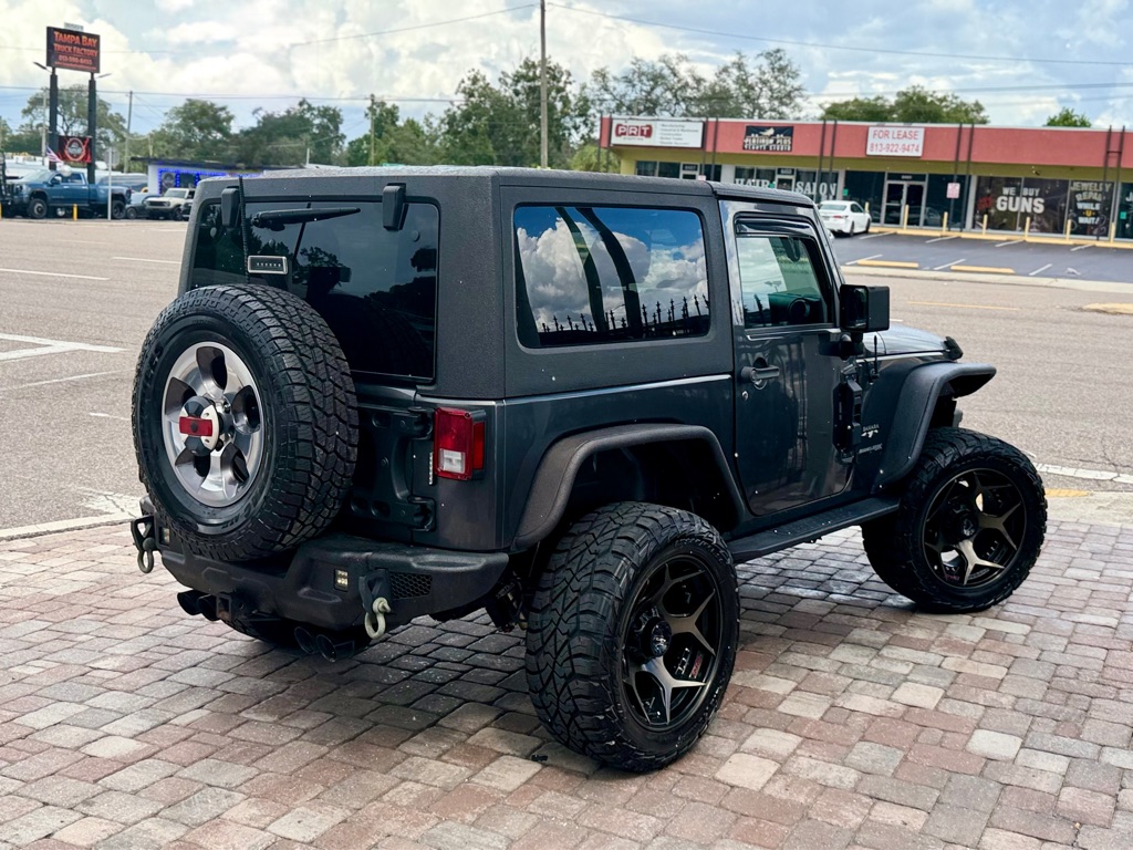 Photo 2 of this JEEP WRANGLER