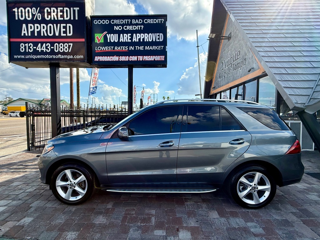 Photo 6 of this MERCEDES-BENZ GLE