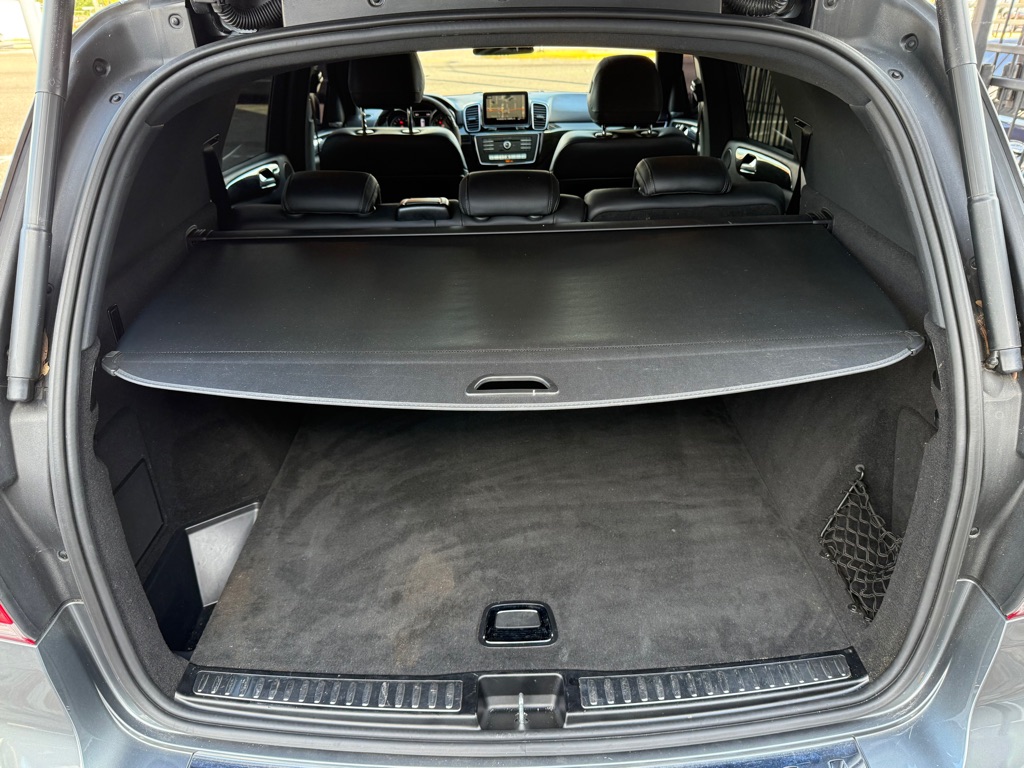 Photo 20 of this MERCEDES-BENZ GLE