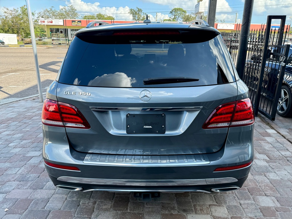 Photo 8 of this MERCEDES-BENZ GLE