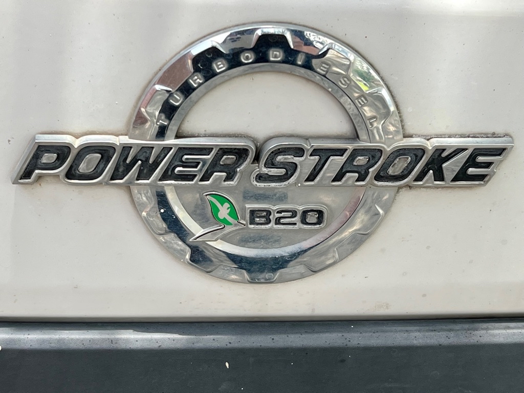 Photo 11 of this FORD TRANSIT