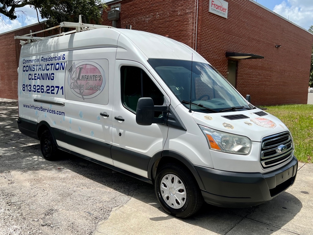 Photo 6 of this FORD TRANSIT