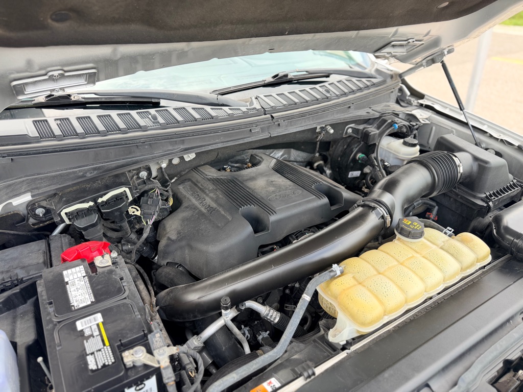 Photo 36 of this FORD EXPEDITION