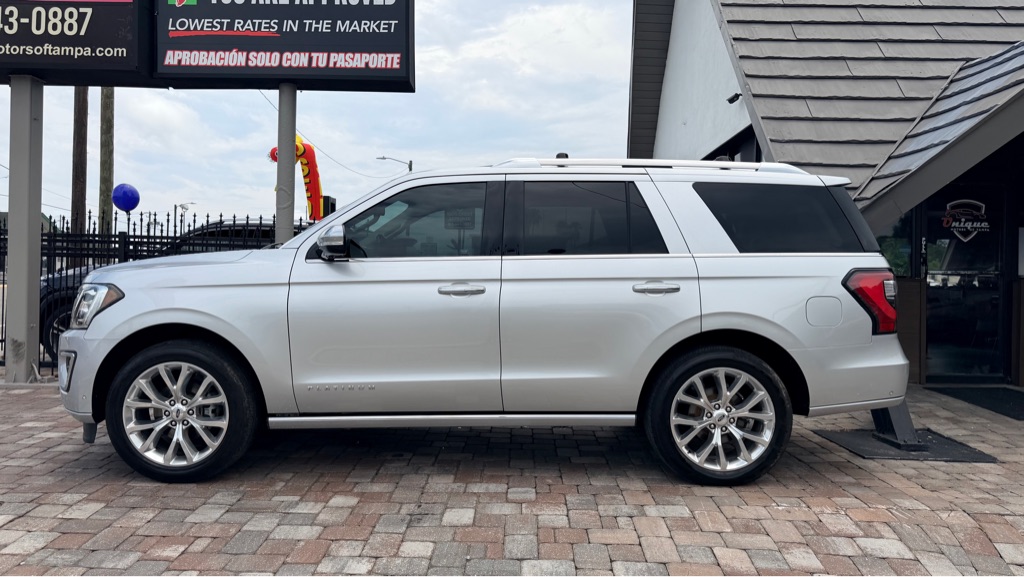 Photo 8 of this FORD EXPEDITION