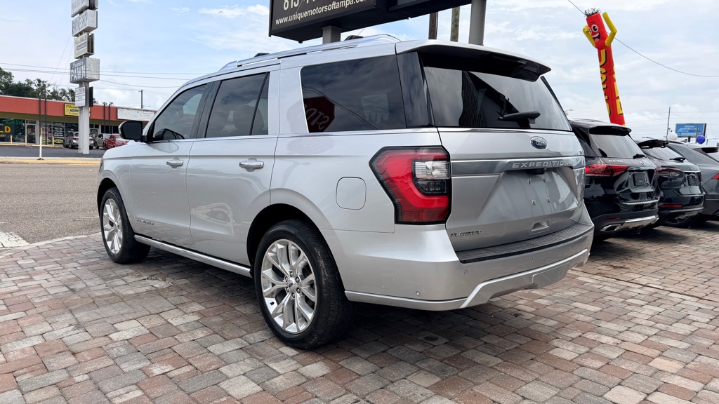 Photo 11 of this FORD EXPEDITION
