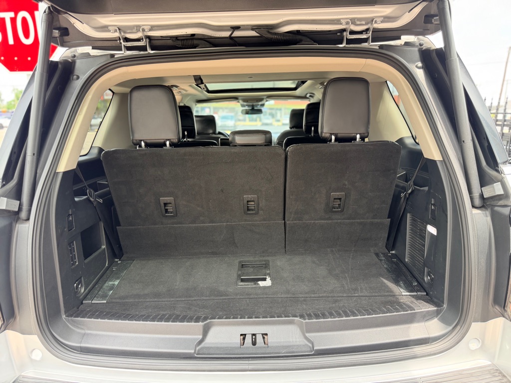 Photo 26 of this FORD EXPEDITION