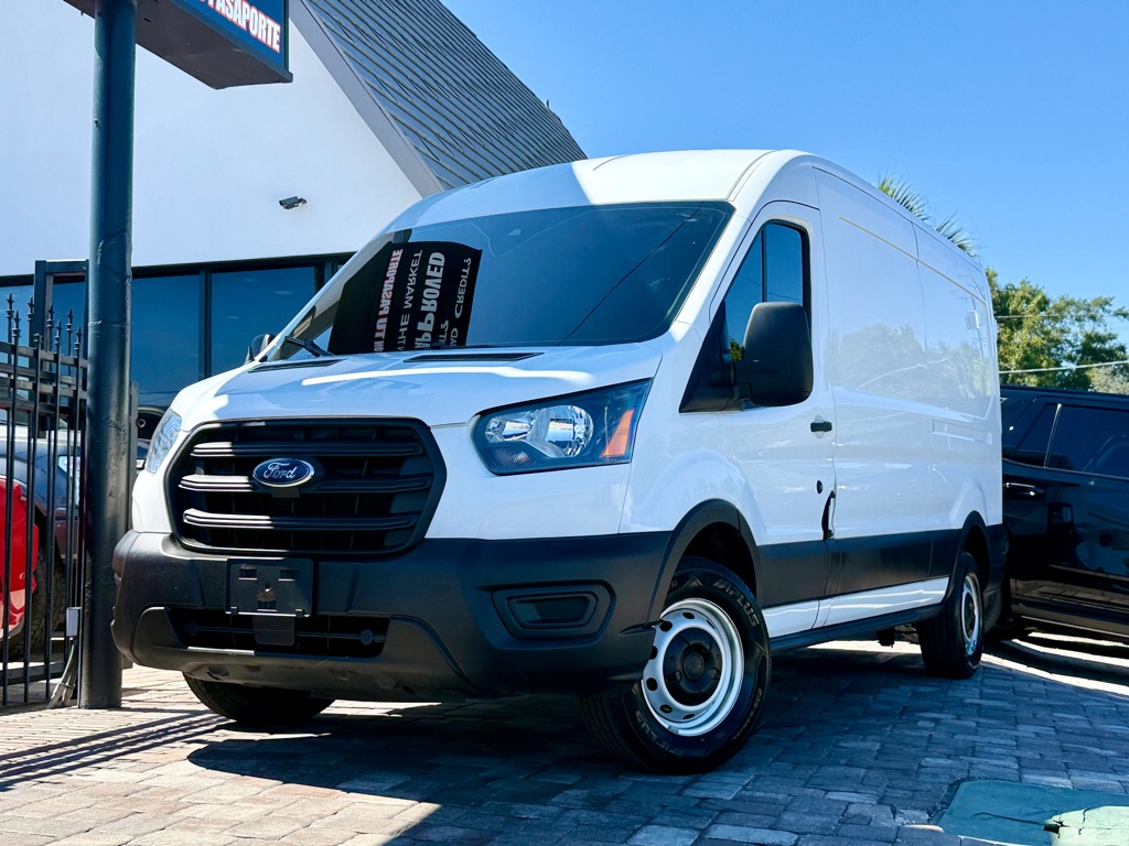 Photo 30 of this FORD TRANSIT