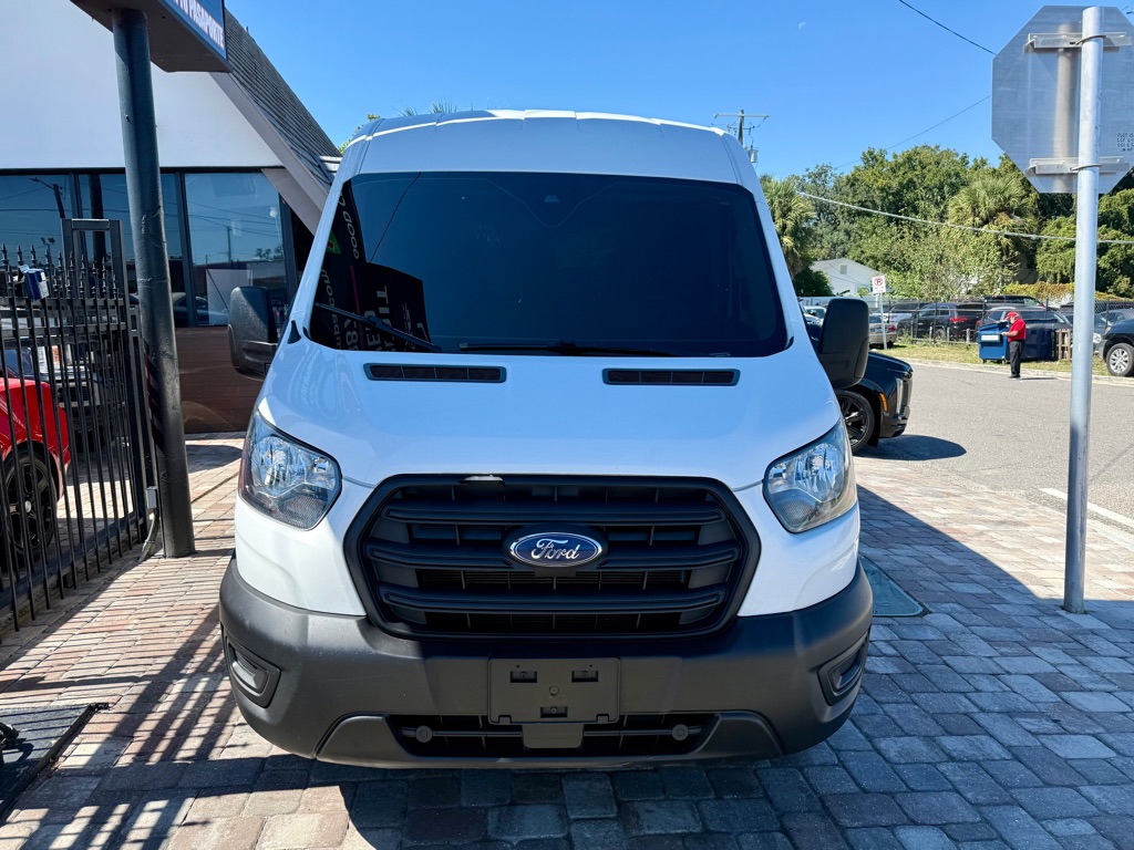 Photo 4 of this FORD TRANSIT