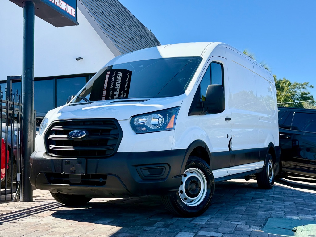 Photo 29 of this FORD TRANSIT