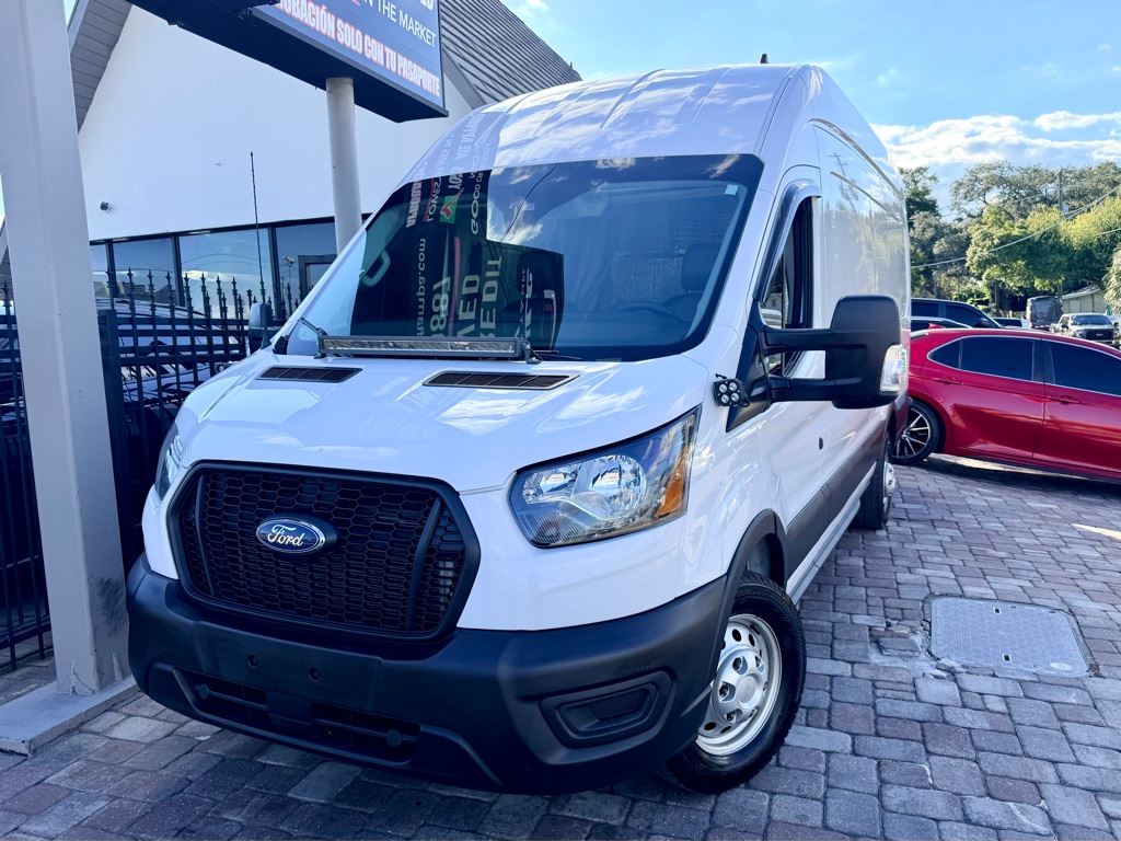 Photo 18 of this FORD TRANSIT