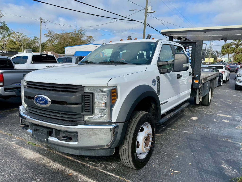Photo 2 of this FORD F450