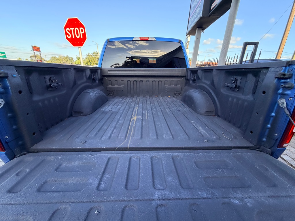Photo 22 of this FORD F150